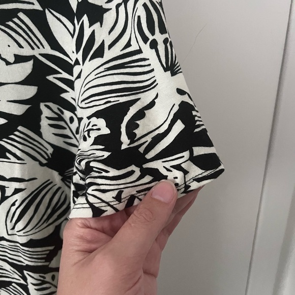 Tahari Mini Dress Black & White Floral 1X Plus Size - Picture 11 of 11